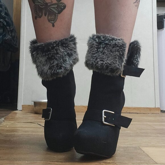 Faux Fur Heel Boots - Picture 2 of 4